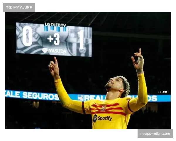 阿劳霍状态低迷半场送点被换下巴萨防线再陷信任危机