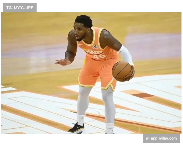 米切尔34分难救主 骑士末节崩盘暴露关键球依赖症